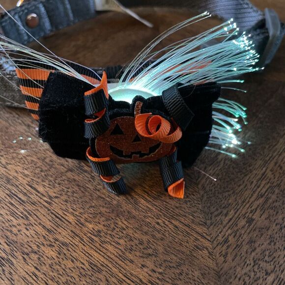 Halloween Medium Dog Collar Bow Tie Adjustable Pet Collar Multicolor Lights Used - Picture 11 of 16